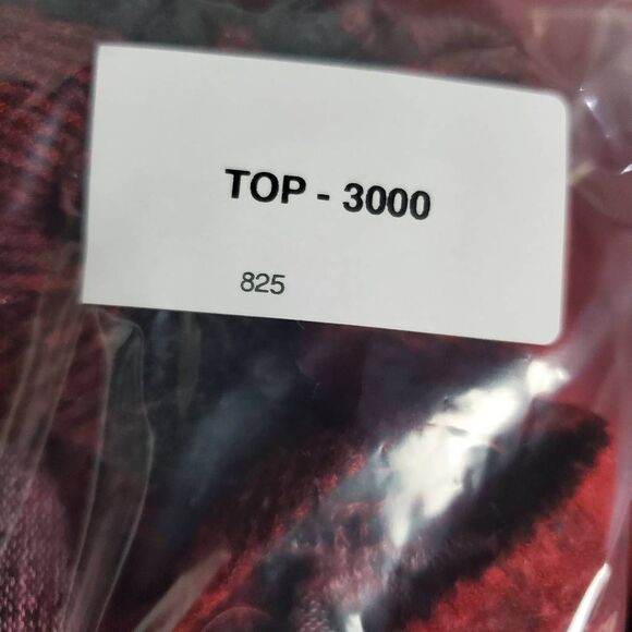 Maurices 24/7 Collection Women’s Red Plaid Tunic Tee Short Sleeve Top Size 1X - Picture 8 of 8